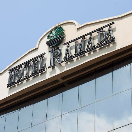 גוויאקיל Hotel Ramada מראה חיצוני תמונה