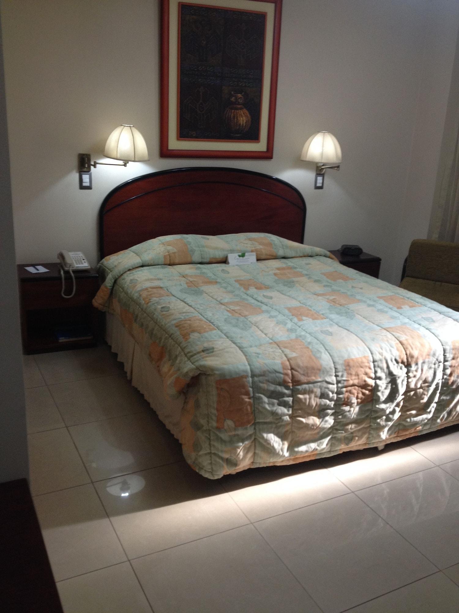 גוויאקיל Hotel Ramada מראה חיצוני תמונה
