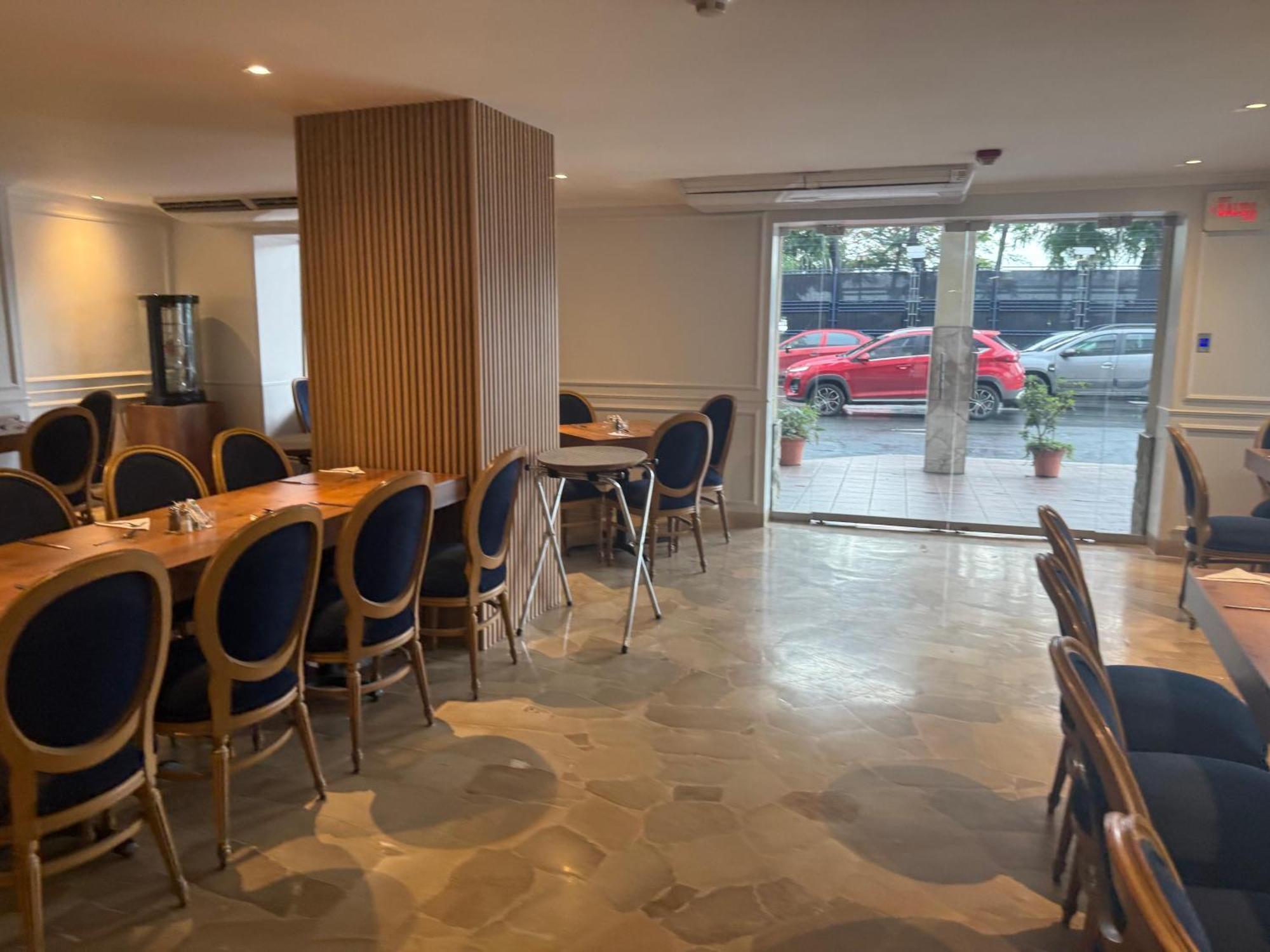 גוויאקיל Hotel Ramada מראה חיצוני תמונה